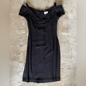Black Off-Shoulder Vintage 90s dress